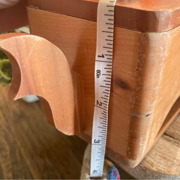 UNIQUE HANDCRAFTED WOOD TEA CONTAINER - Picture 7 of 12